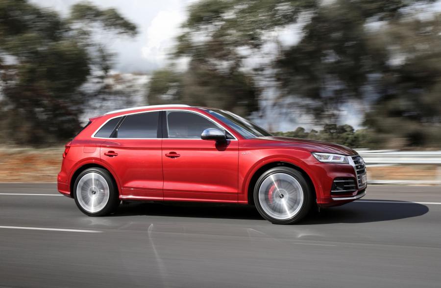  Audi SQ5 3.0 TFSI 2017 года  (AU) (фото 20 из 40)